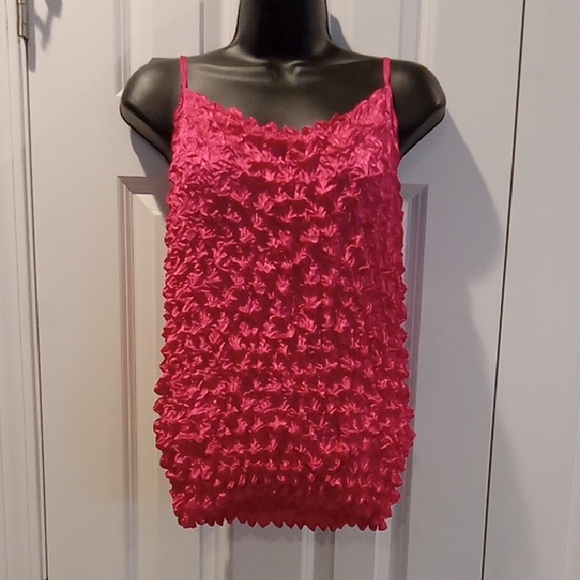 Vintage Tops - Vintage Fuchsia Textured Camisole